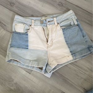Pacsun jean shorts. Size 24.